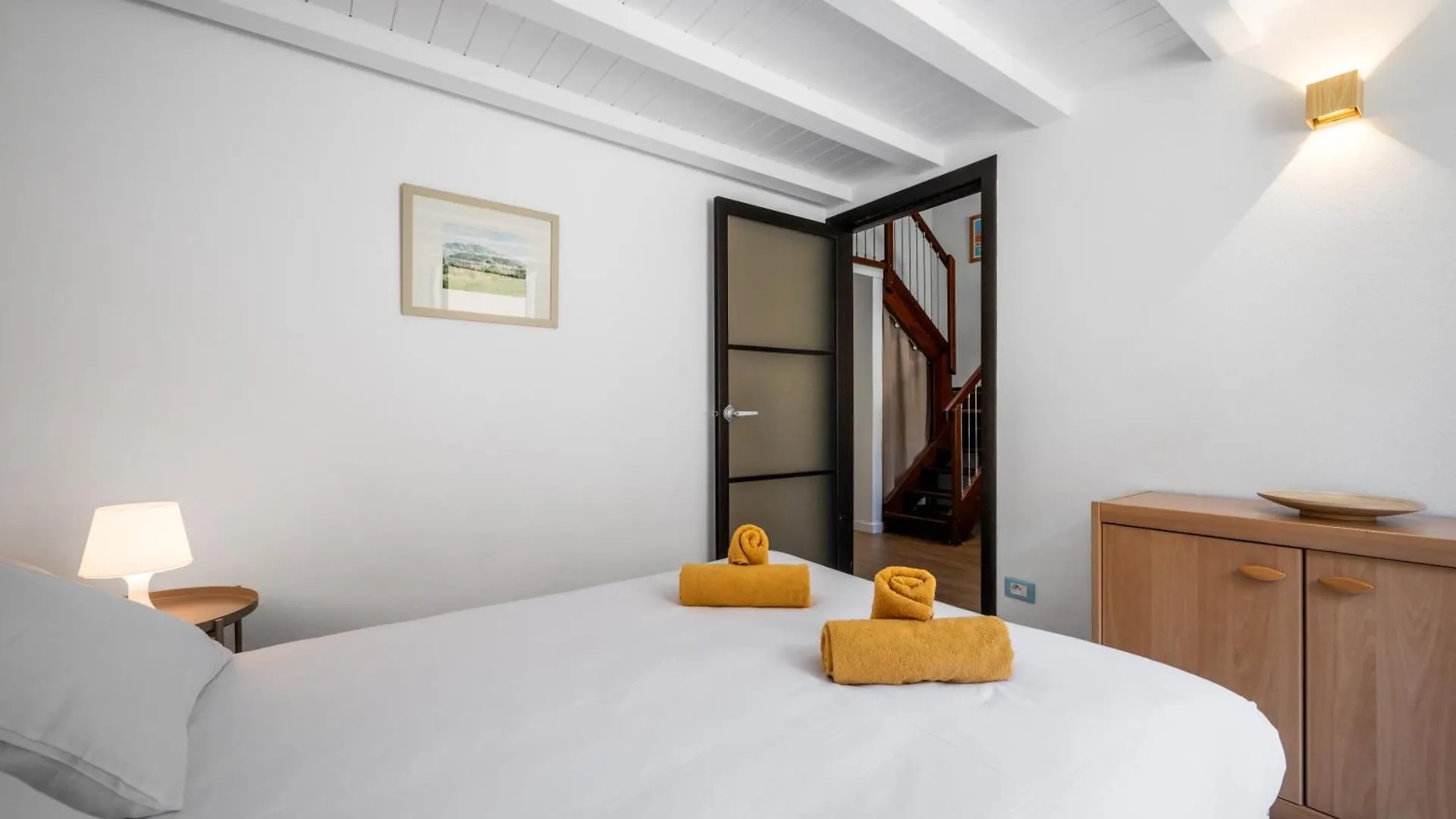 La Marne, Charming Duplex In The Heart Of Downtown Menton Apartment