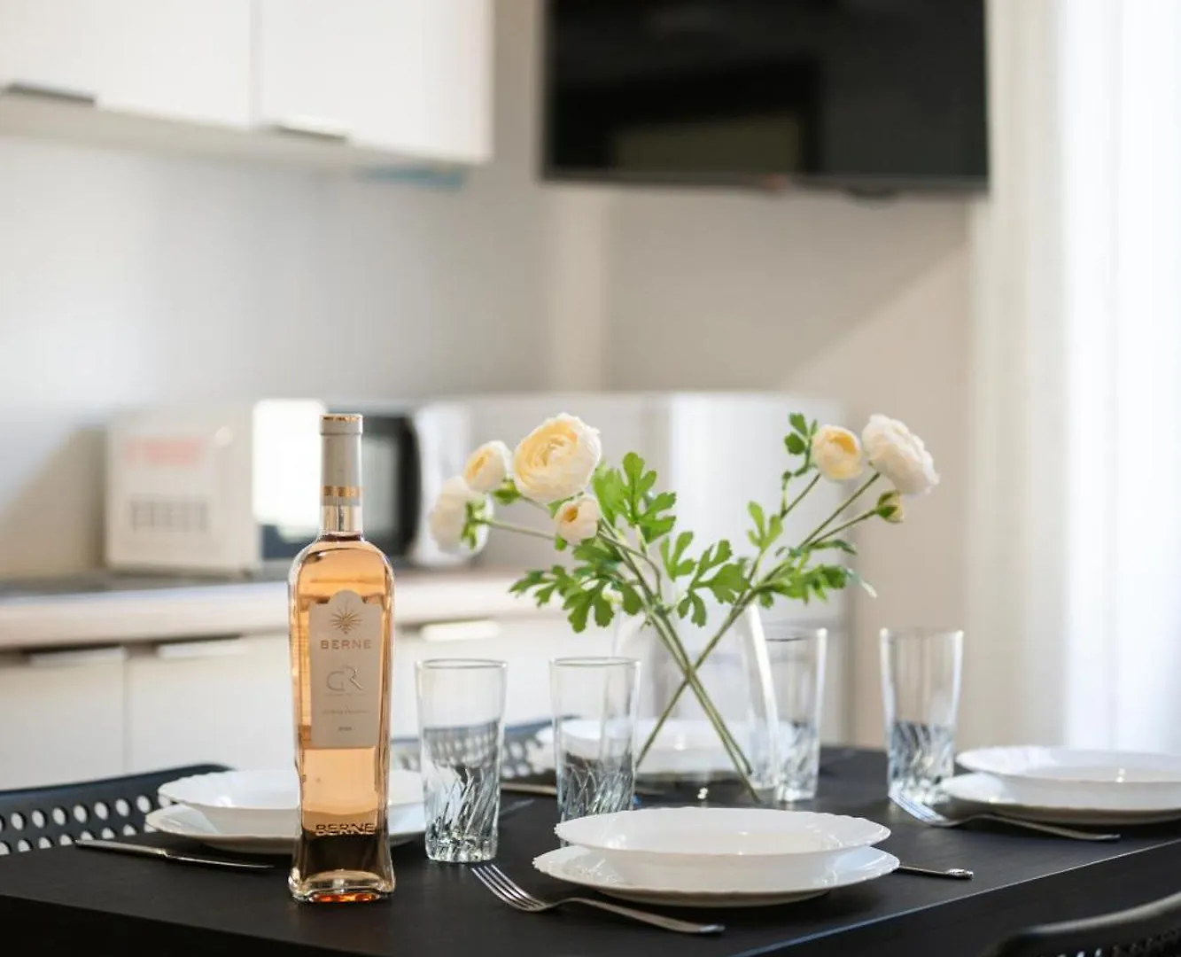 La Marne, Charming Duplex In The Heart Of Downtown Menton Apartment