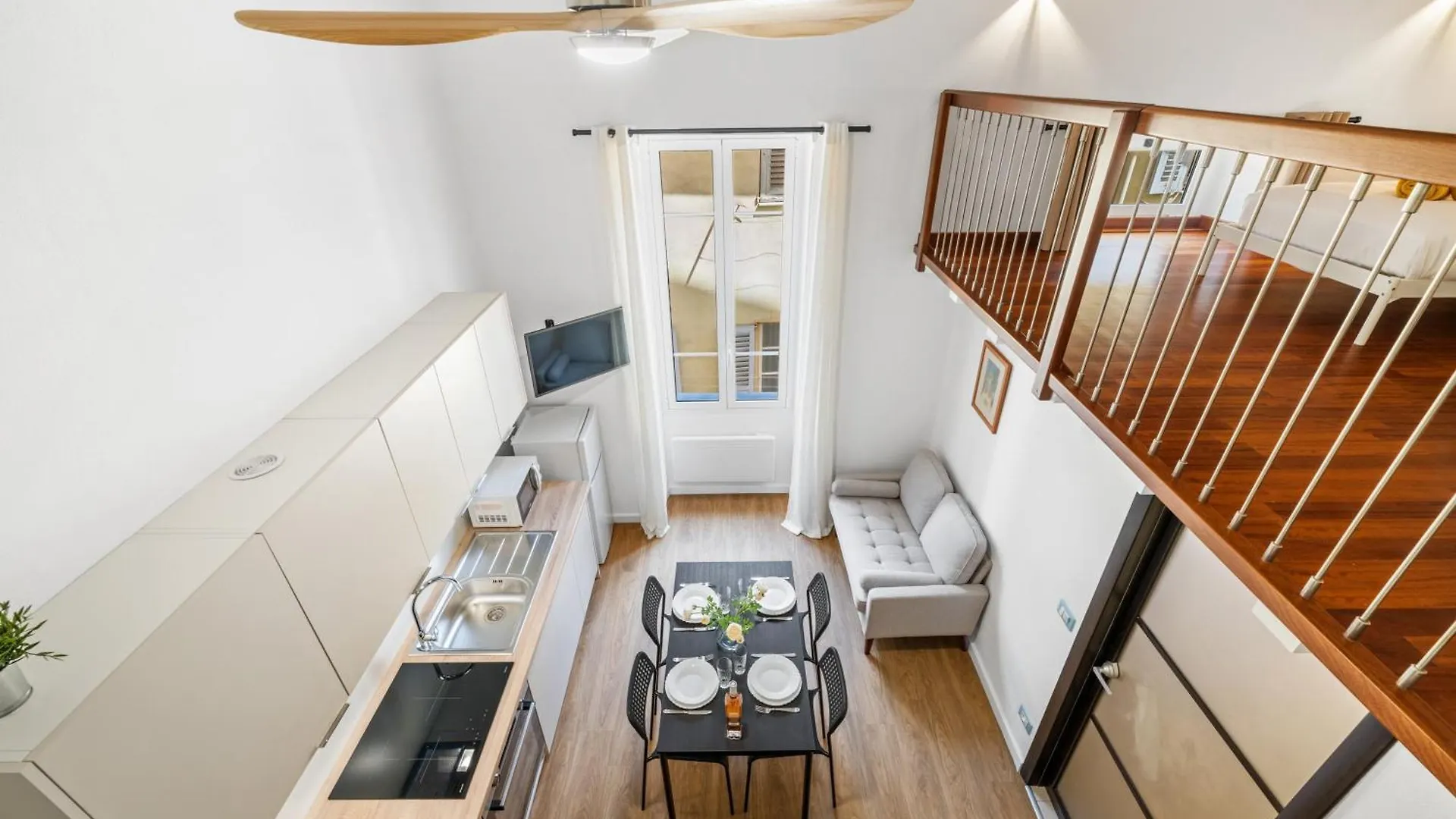 La Marne, Charming Duplex In The Heart Of Downtown Menton Apartment