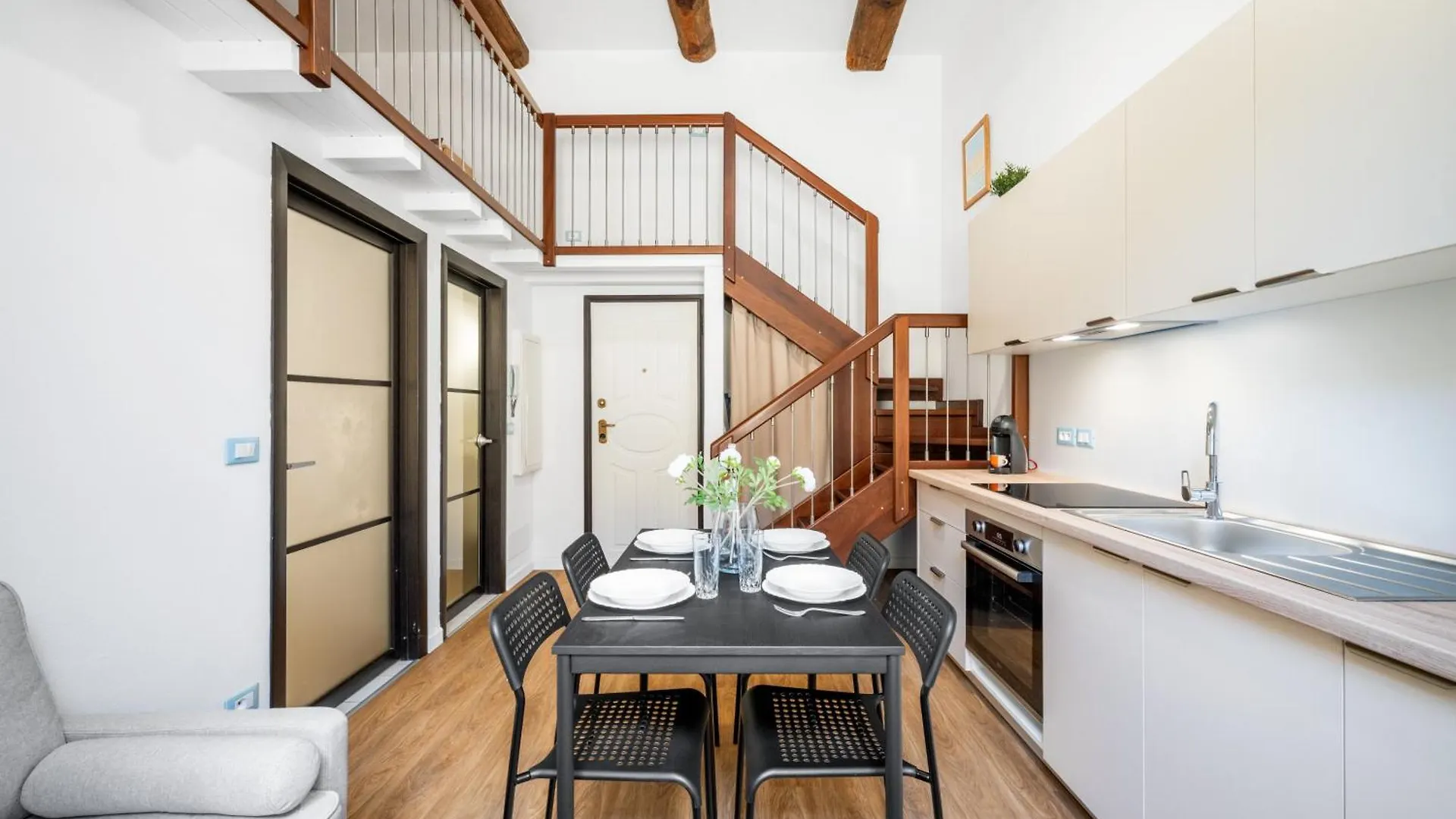 La Marne, Charming Duplex In The Heart Of Downtown Menton Apartment